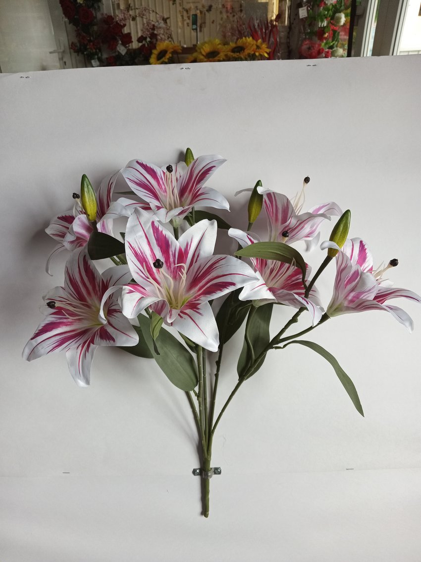 Букет арт.102 купить в Канске у Роза Мэри