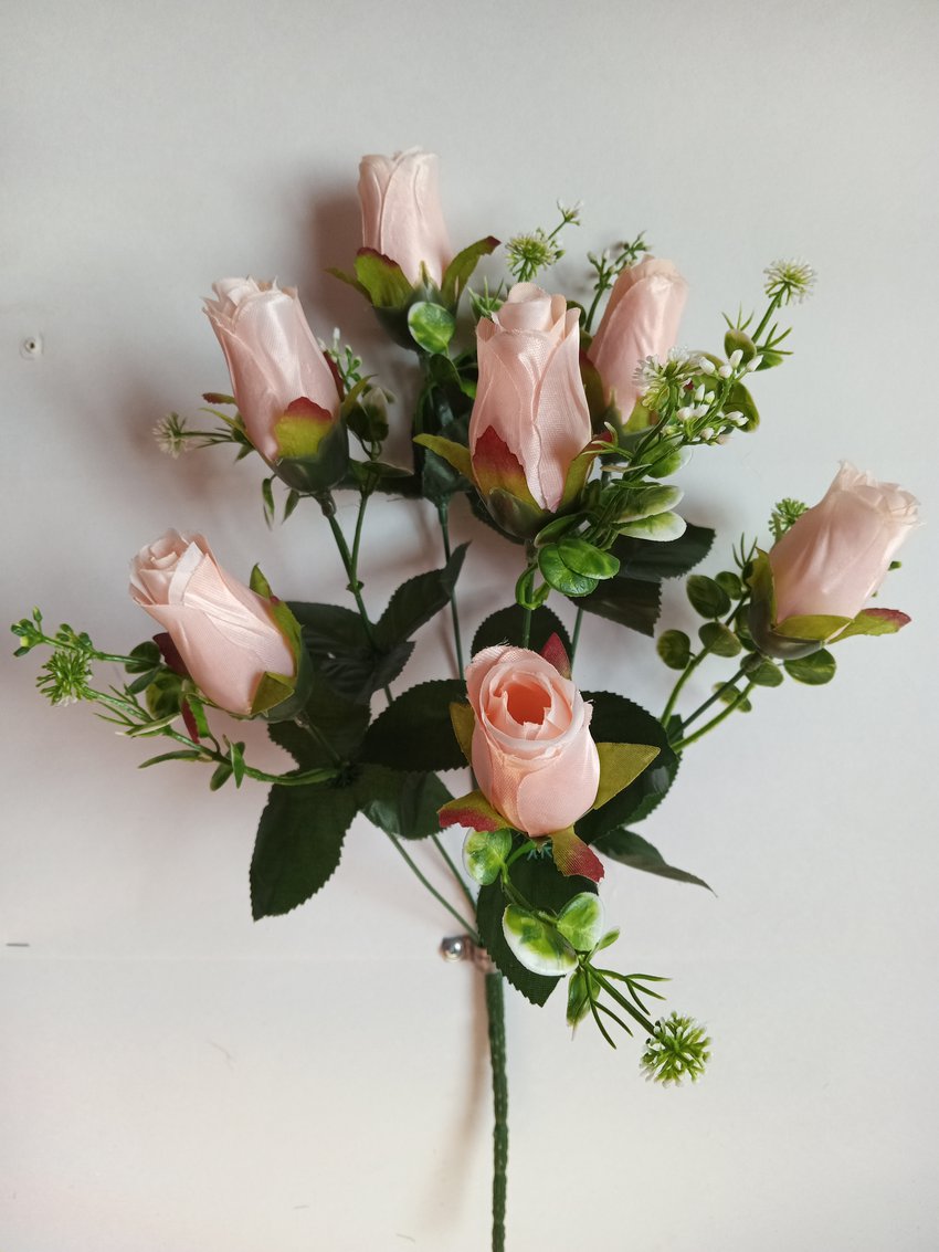 Букет арт.142 купить в Канске у Роза Мэри