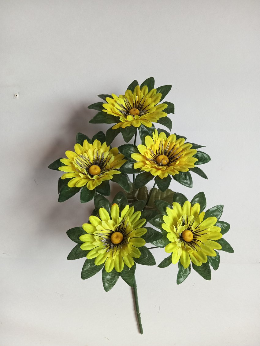 Букет арт.148 купить в Канске у Роза Мэри