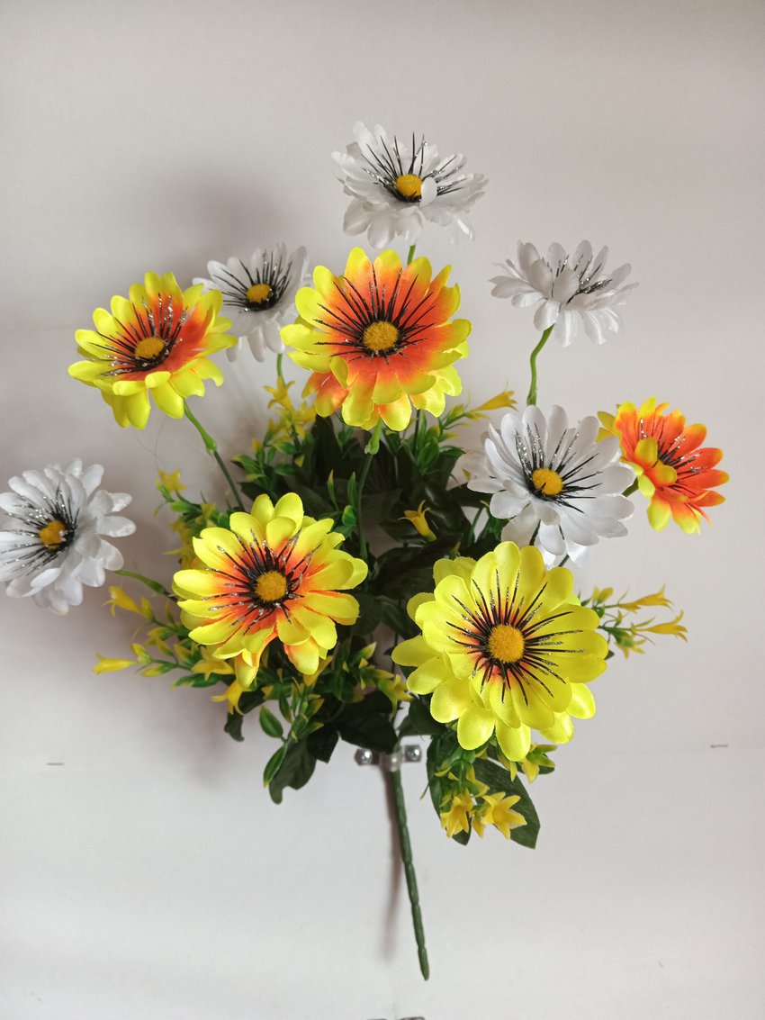 Букет арт.284 купить в Канске у Роза Мэри